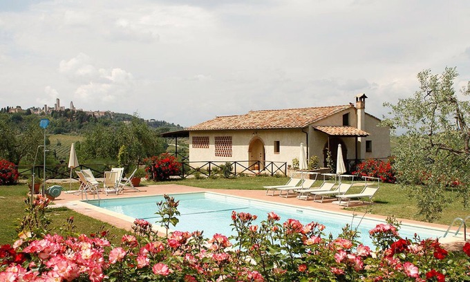 San Gimignano Other | Villa in a panoramic position in San Gimignano