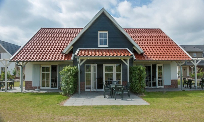 Arcen Villa | Villa in Arcen with Thermal Baths Access