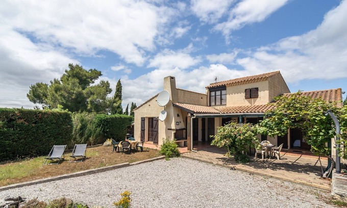Beaufort Villa | Villa in Beaufort with Pool & Views