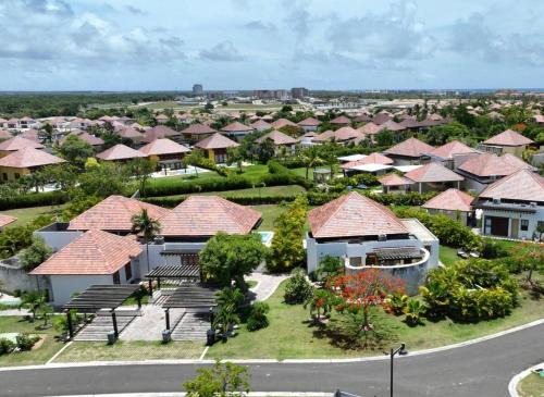Punta Cana Villa | Villa in Cap Cana 4BR Green Village