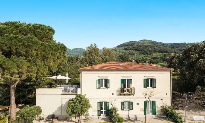 Capo d'Orlando Villa | Villa in Capo D'orlando with 5 bedrooms sleeps 10