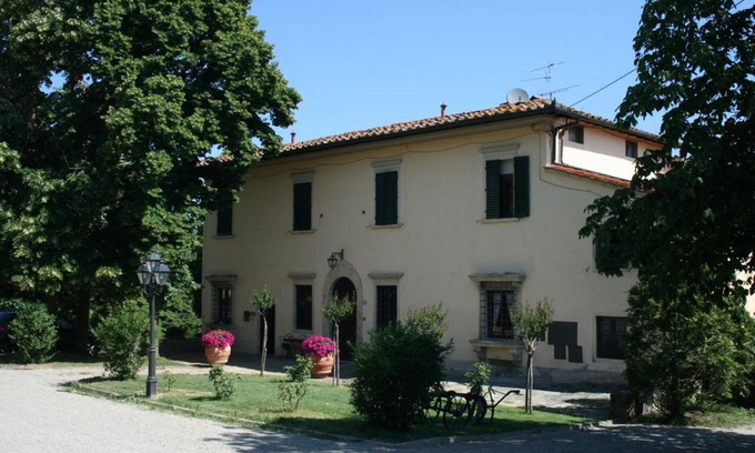 Vicchio Villa | Villa in La Ginestra with 7 bedrooms sleeps 14