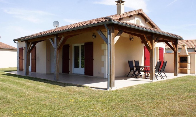 Les Forges House | Villa in Les Forges with Golf and Pool