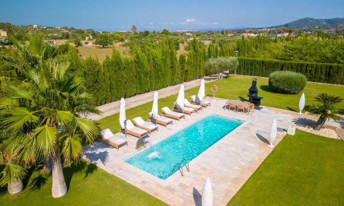 Selva Villa | Villa in Mallorca with Event Space & Chill Out