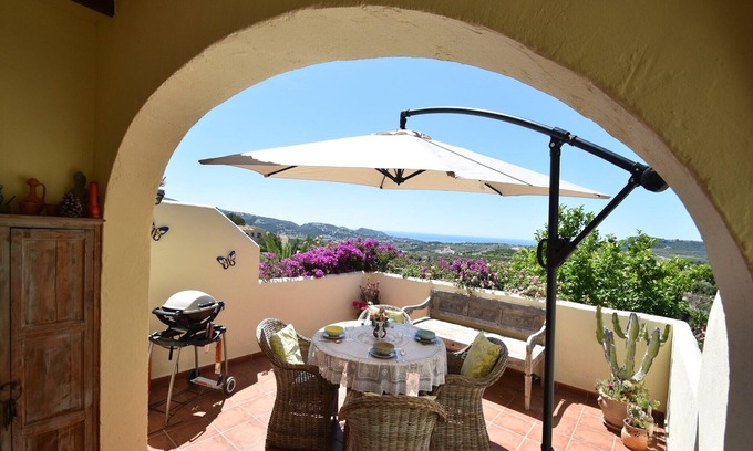 Teulada Villa | Villa in Moraira with Sea Views