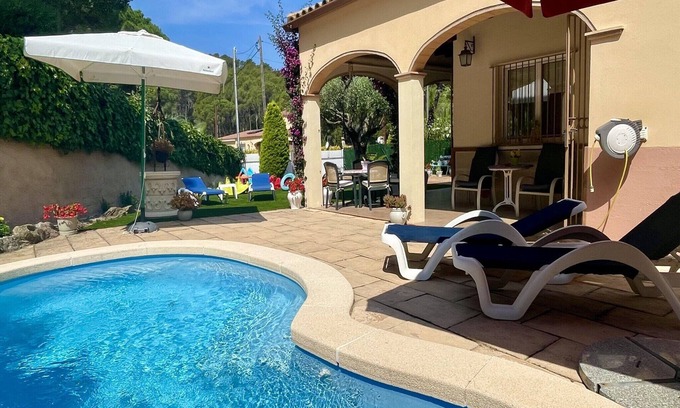 Pals Villa | Villa in Pals near Beaches and Old Town