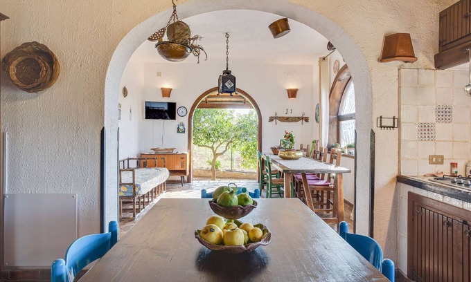 Partinico Villa | Villa in Partinico near the Beach