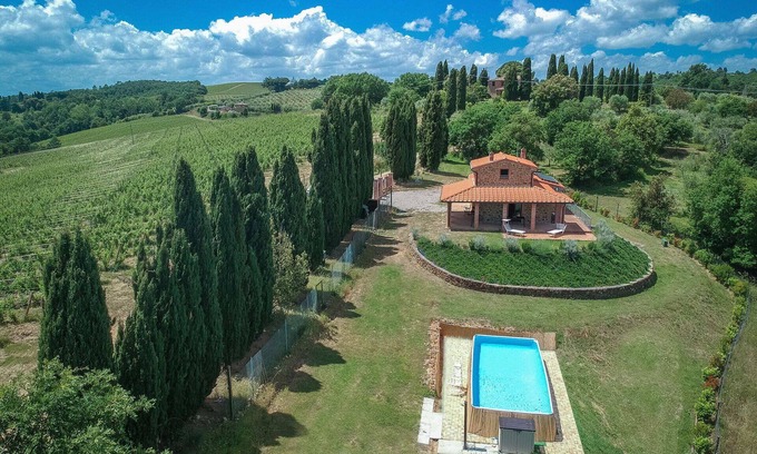 Sinalunga Villa | Villa in Sinalunga with 1 bedrooms sleeps 4