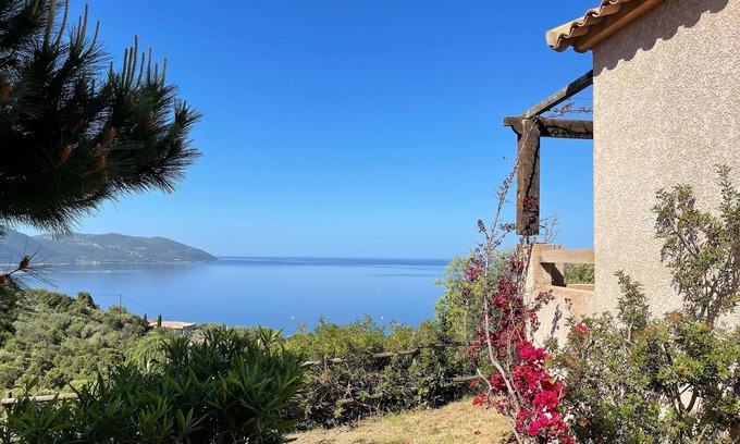 Tiuccia House | Villa in the middle of nature with spectacular sea view with AC and WIFI