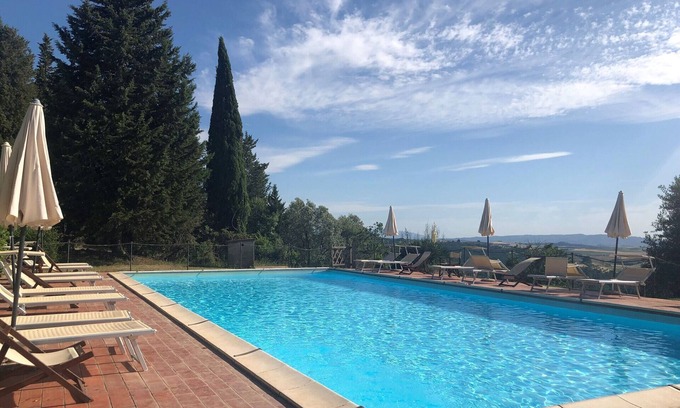 Trequanda Villa | Villa in Trequanda with 5 bedrooms sleeps 10