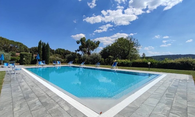 Gambassi Terme House | Villa in Tuscany with Pool and Private Terrace