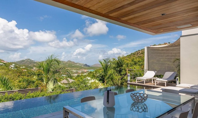 Public Villa | Villa Indyana - Located in Beautiful Lurin with Private Pool