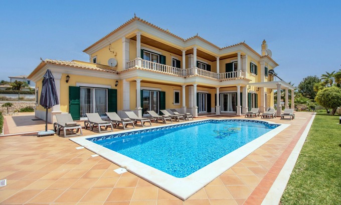 Vale de Parra Villa | Villa Iris | 5 Bedrooms | Premium | Galé
