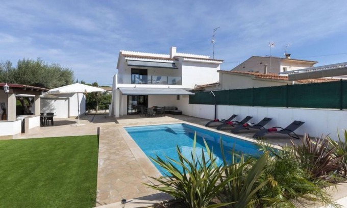 Les Tres Cales House | Villa Isabel by Interhome