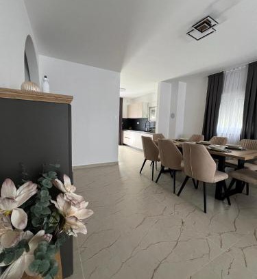 Nevidane Apartment | Villa Isola