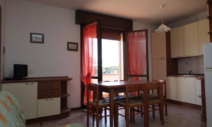 Rosolina Mare Apartment | Villa Jolanda apartment central area 150 mt from the sea