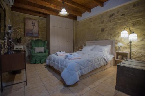 Galia Villa | Villa Kamelia-Renovated old house-South Crete
