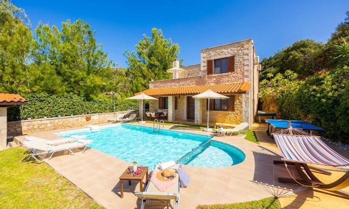 Giannoudion Villa | Villa Katia Faragi - Three Bedroom Villa, Sleeps 7