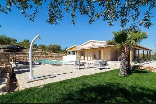 Noto Villa | Villa kika