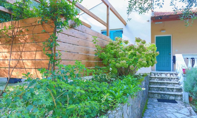 Agios Spyridon Corfu Villa | Villa Kiki in Corfu with 2 bedrooms and 1 bathrooms