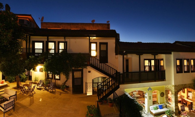 Kusadasi Hotel | Villa Konak Hotel