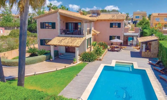 Sa Torre Villa | Villa 'La Mallorquina' with Mountain View, Wi-Fi and Air Conditioning