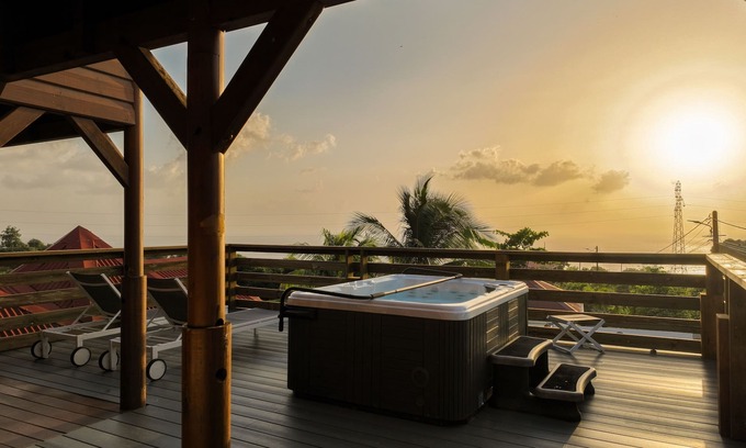 Vieux-Habitants Villa | villa lagalante sea view upstairs for 4 spa