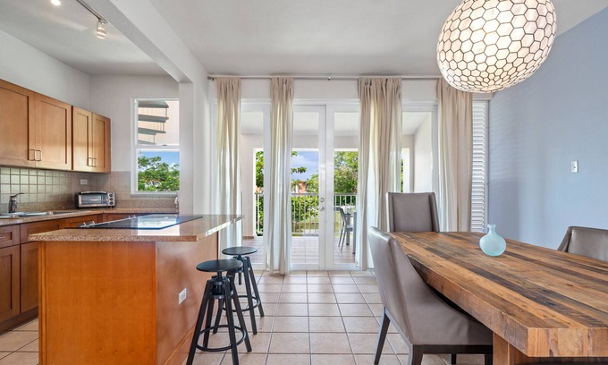Candelero Abajo Villa | Villa Las Palmas | Private Rooftop | BBQ | Pool