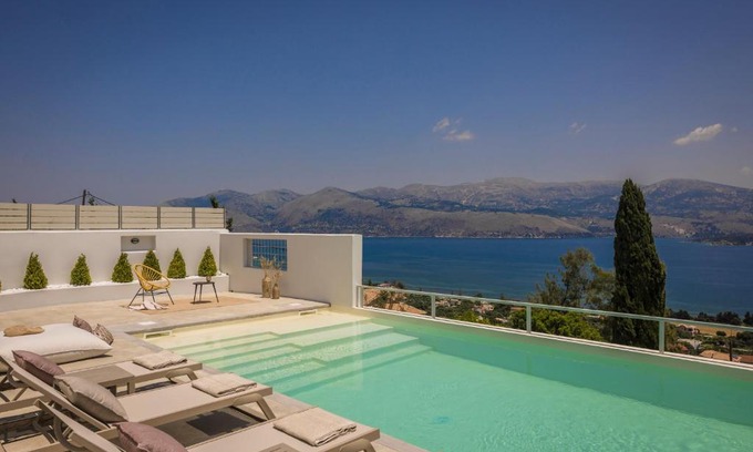 Kefalonia Villa | Villa Lavanta - Iris sunset villas