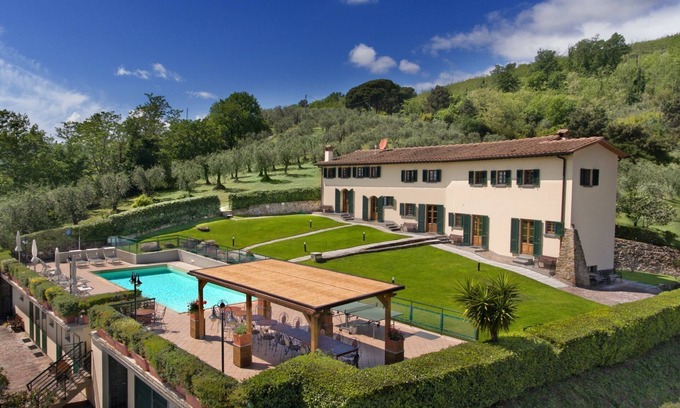 Margine Coperta-Traversagna Villa | Villa Le Ferrette - Holiday villa with private swimming pool in Montecatini Terme, Tuscany
