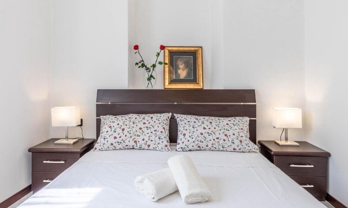Lecco Apartment | [VILLA LECCO] FREE Wi-Fi, Parking & Bike Service