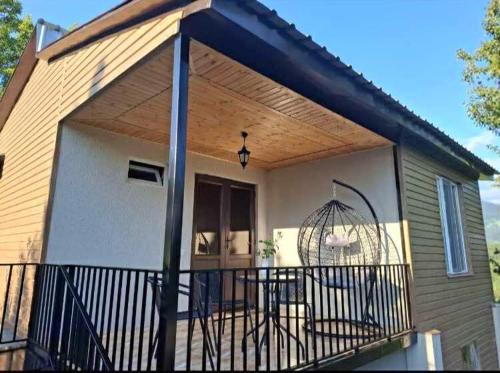 Jvari House | Villa Lematue