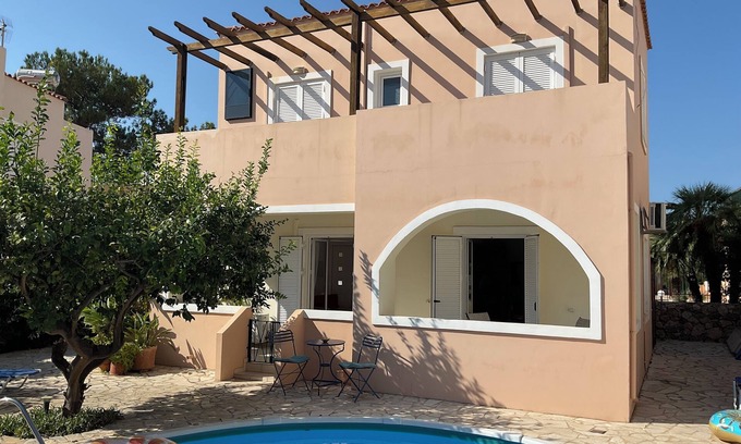 Almyrida Villa | Villa LEMON TREE- Private Pool- Car not necessary