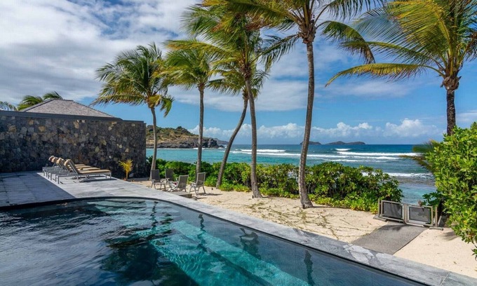Anse de Lorient Villa | Villa Les Basses by Fantasia Villas