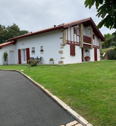 Arcangues Bed & Breakfast | Villa Les Hortensias B&B