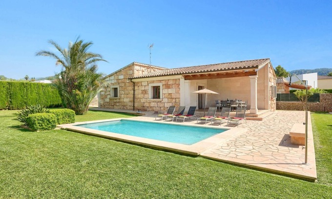 Crestatx Villa | Villa Les Pells by Villa Plus