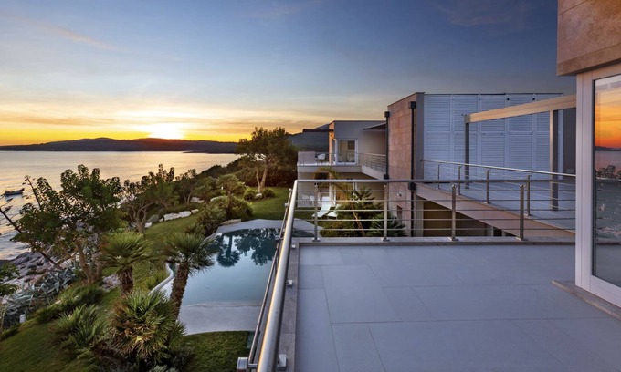Fertilia Villa | Villa Levante The Amazing And Charm Of An Enchanting Natural Landscape