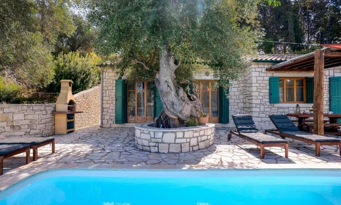 Longos Villa | Villa Levrecchio - Two Bedroom Villa, Sleeps 4