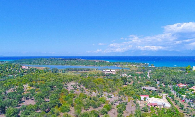 Agios Spyridon Corfu Villa | Villa Lianolia in Pelekito Corfu