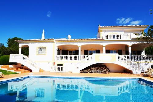 Portimao Villa | Villa Ligia by ALgest