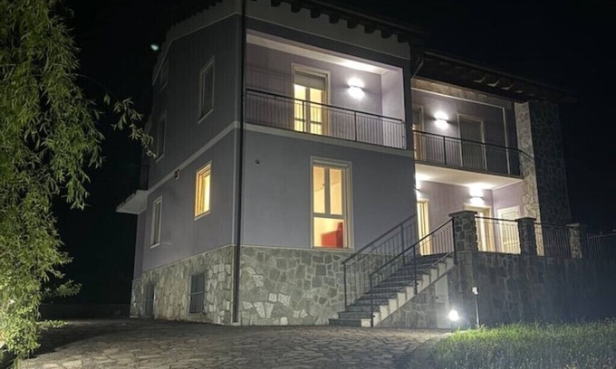 Gassano Apartment | Villa Lilac-1