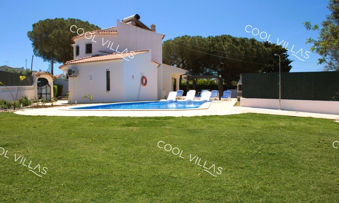Sesmarias Villa | Villa Lilac - 4 bedrooms near the beach, pool, wifi