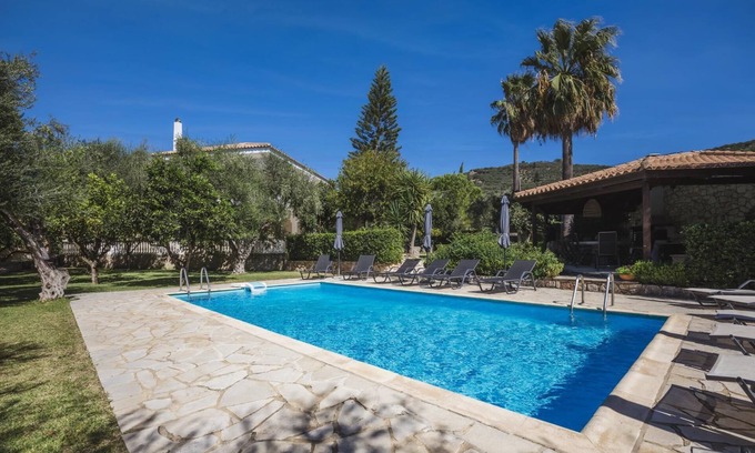 Alonia Villa | Villa Lilly with private pool