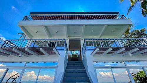 Lumban Cabin | Villa Lorenzo @ Caliraya Heights Resorts