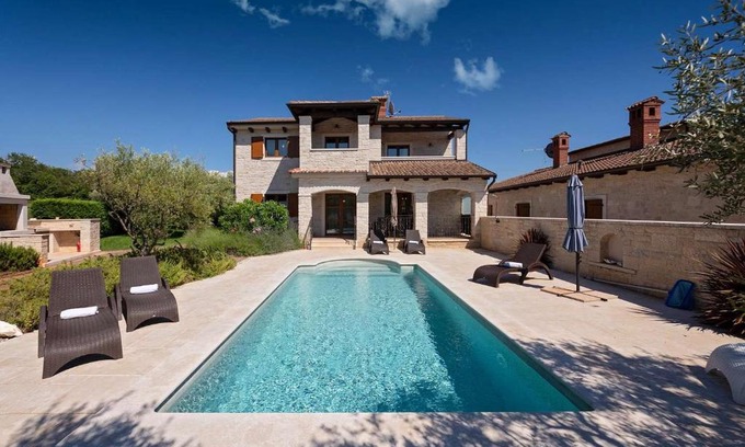Tar-Vabriga House | Villa Lory Vabriga