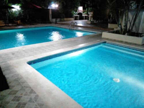 Bocacanasta Villa | Villa Los Almendros - 2 private pools tennis pickle ball