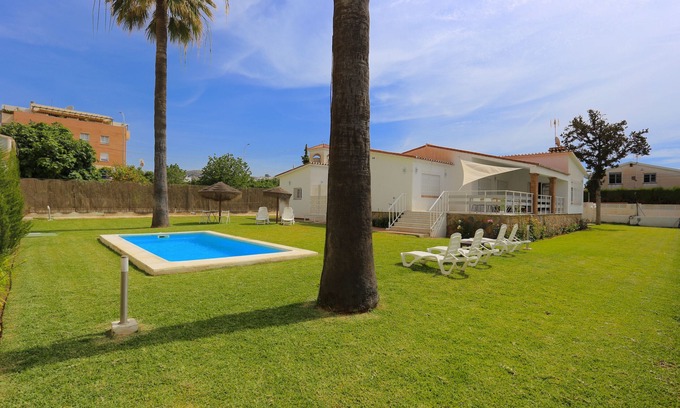 Torre de Benagalbon Villa | VILLA LUNA