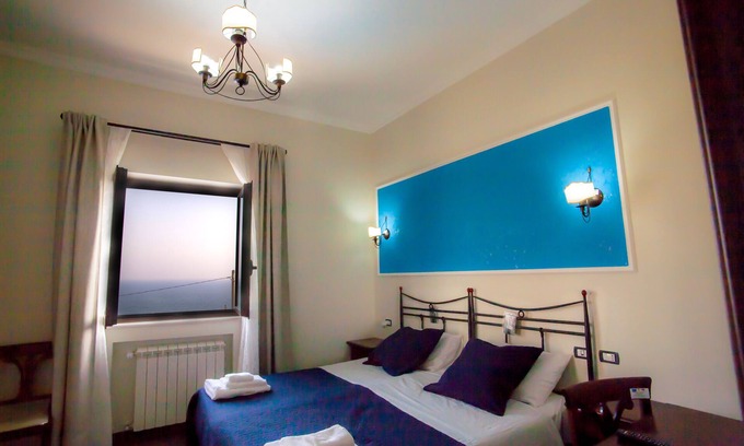 Marina di Palma Bed & Breakfast | VILLA LU ’The place where every room admires the sea .