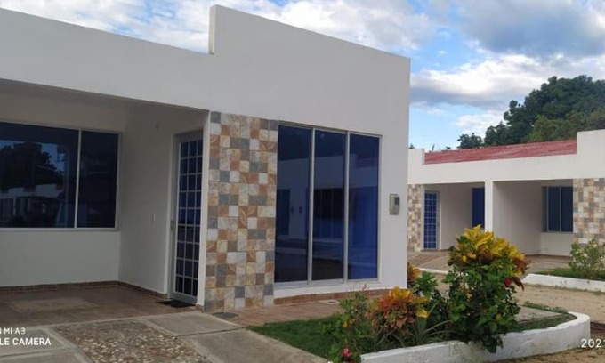 Flandes House | Villa luis