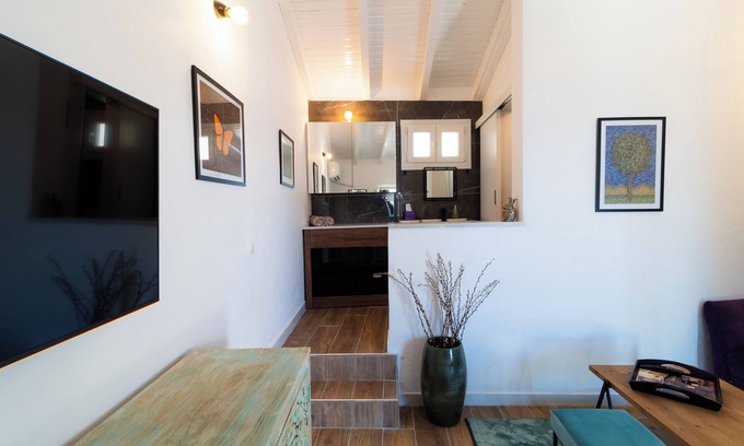 Spartylas Villa | Villa Luminosa by Corfuescapes